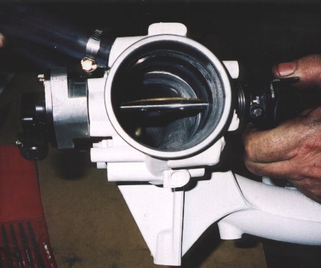 Full throttle check for the Ford XF throttle body