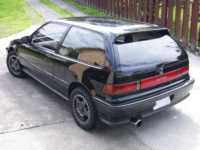 Left rear quarter photo of Honda Civic SiR