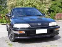 Front on photo of Honda Civic SiR